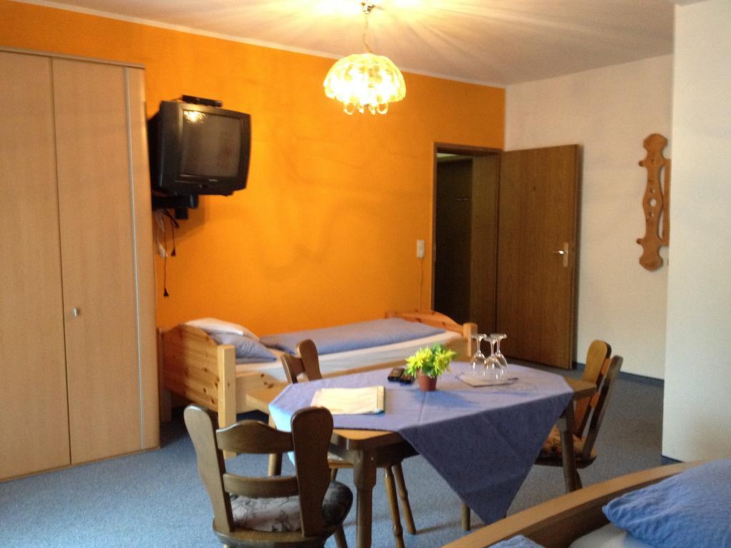 Gasthaus Pension Sternknockel Боденмайс Стая снимка